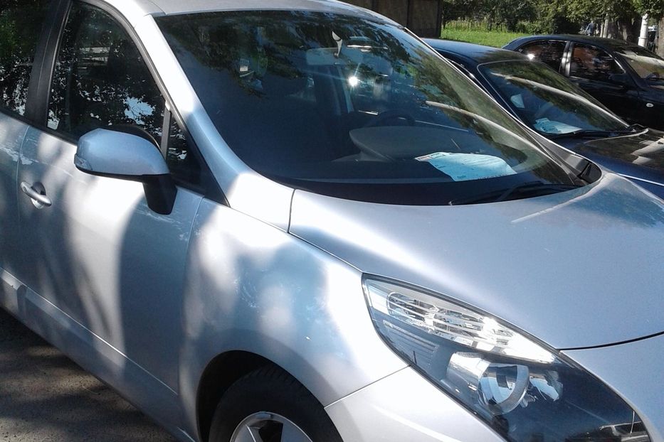 Продам Renault Scenic 2011 года в Луцке