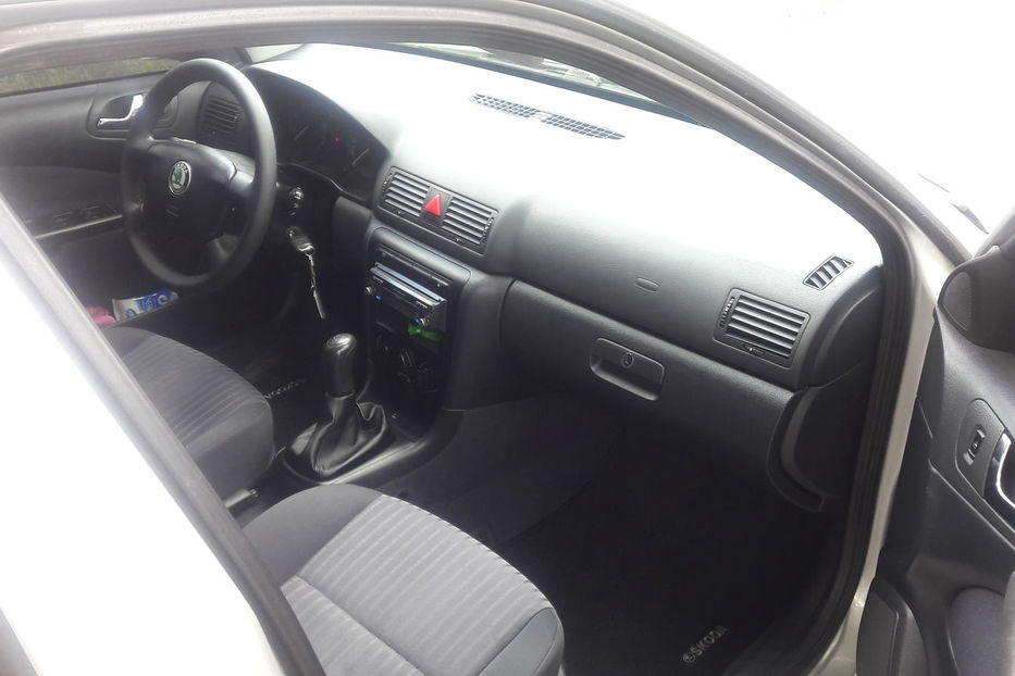 Продам Skoda Octavia Tour  2003 года в Киеве