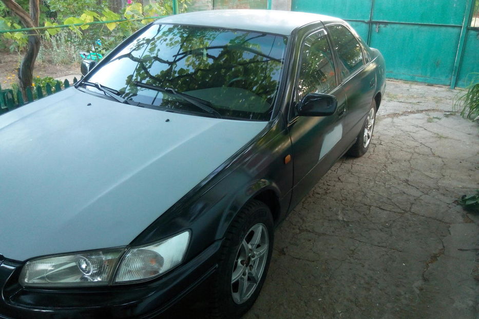 Продам Toyota Camry 1998 года в Одессе