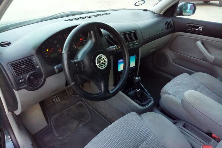 Продам Volkswagen Golf IV 1999 года в Киеве