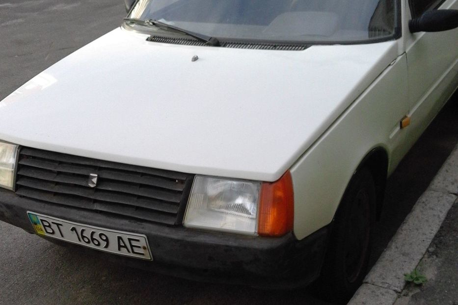 Продам ЗАЗ 1102 Таврия 1991 года в Киеве