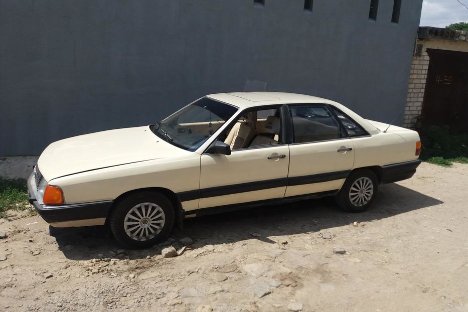 Продам Audi 100 1984 года в Херсоне