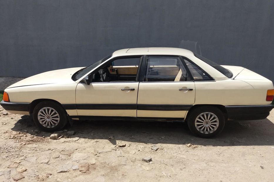 Продам Audi 100 1984 года в Херсоне