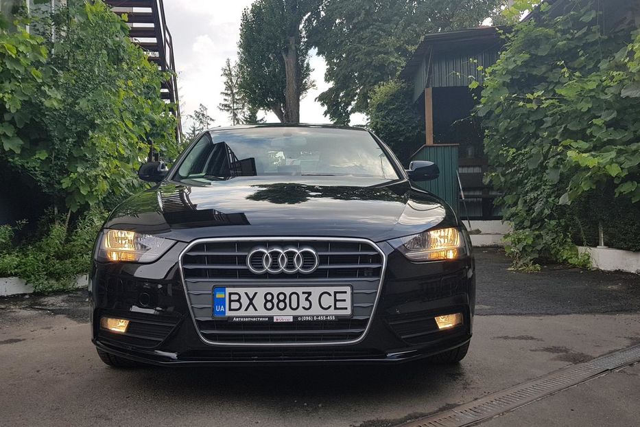 Продам Audi A4 PREMIUM 2013 года в Хмельницком