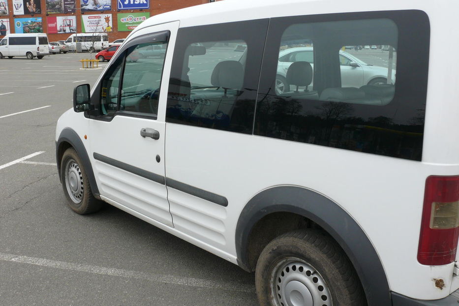 Продам Ford Transit Connect пасс. 2006 года в г. Бровары, Киевская область