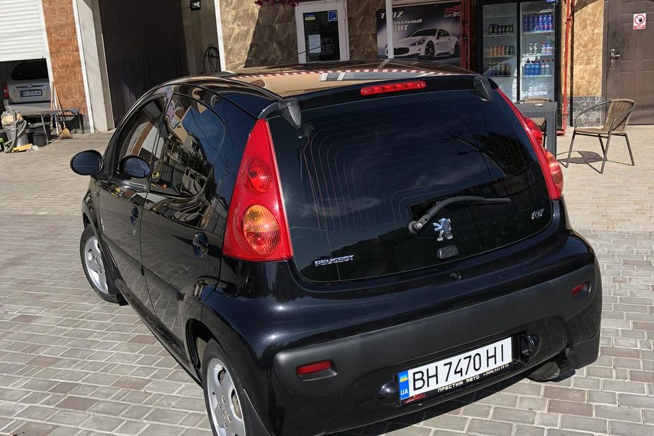 Продам Peugeot 107 2011 года в Одессе