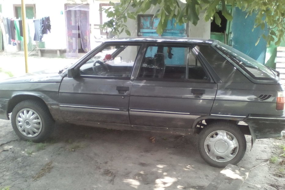 Продам Renault 11 1987 года в г. Золотоноша, Черкасская область
