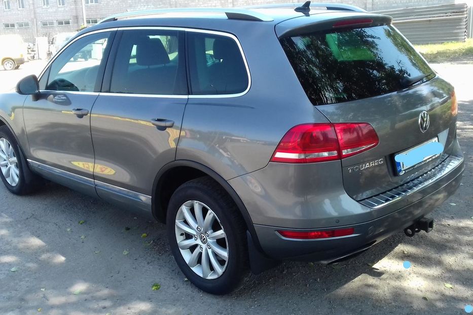 Продам Volkswagen Touareg 2011 года в г. Мариуполь, Донецкая область