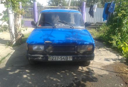 Продам ВАЗ 2105 1988 года в г. Новоднестровск, Черновицкая область