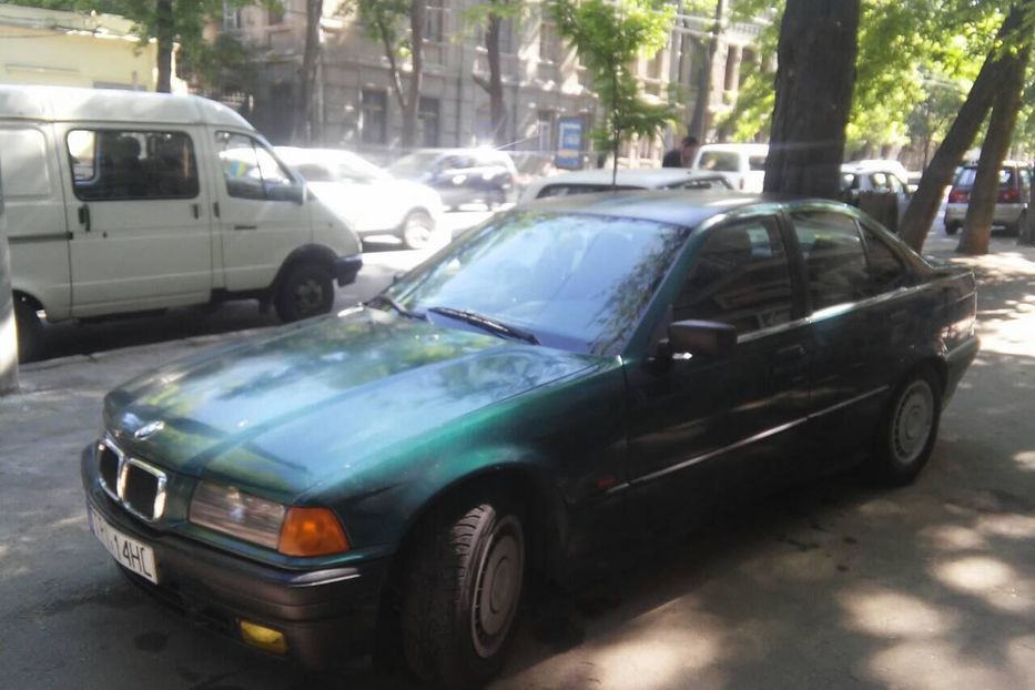 Продам BMW 318 1995 года в Одессе