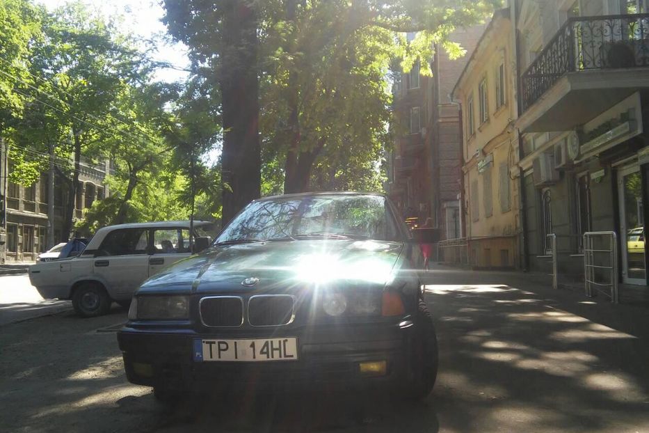 Продам BMW 318 1995 года в Одессе