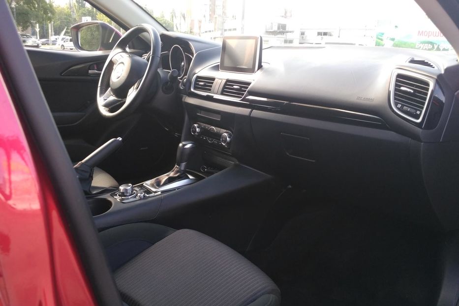 Продам Mazda 3 Skyiactiv 2014 года в Одессе