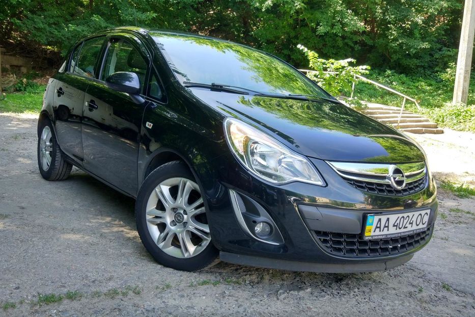 Продам Opel Corsa D 2013 года в Киеве