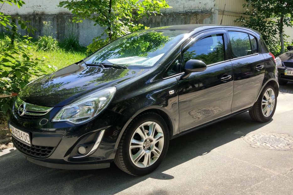 Продам Opel Corsa D 2013 года в Киеве