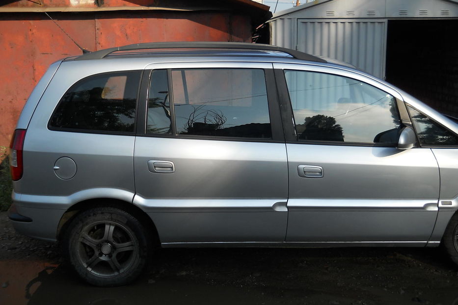 Продам Opel Zafira 2003 года в Харькове