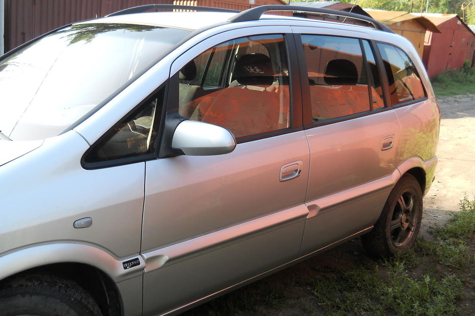 Продам Opel Zafira 2003 года в Харькове