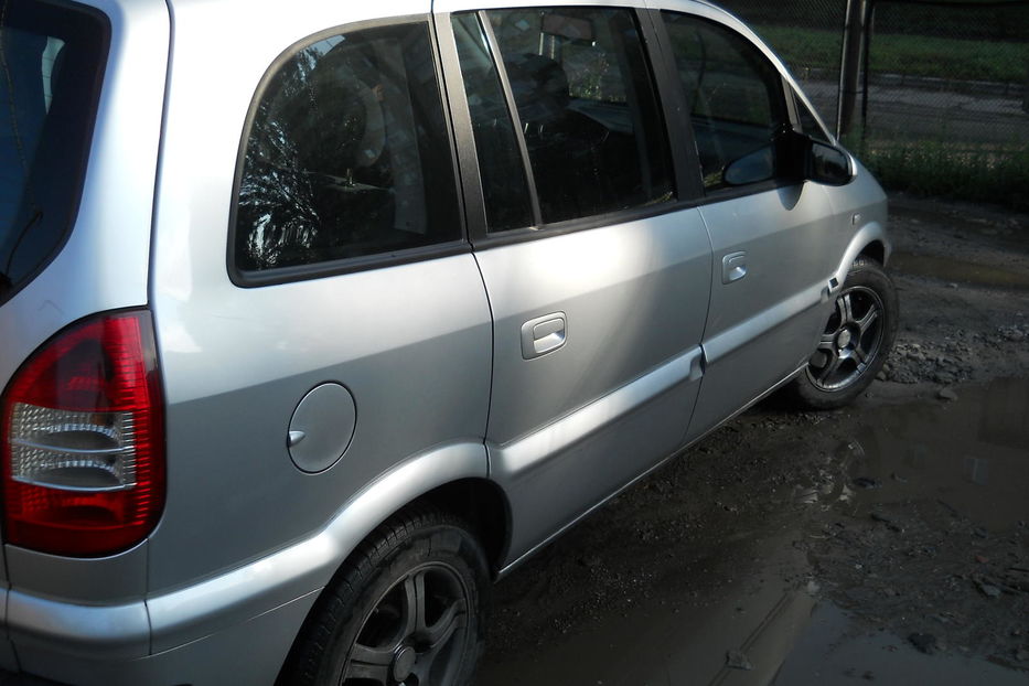 Продам Opel Zafira 2003 года в Харькове