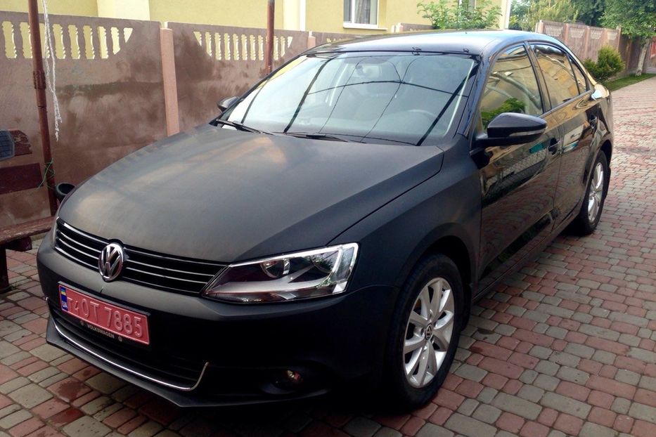 Продам Volkswagen Jetta 2014 года в Ровно