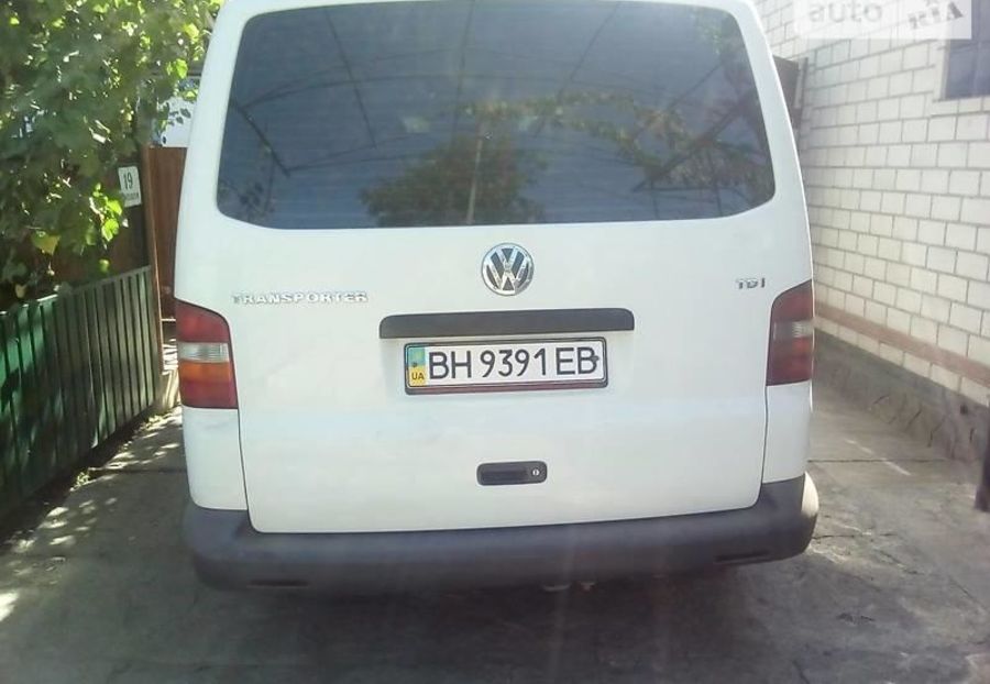 Продам Volkswagen T5 (Transporter) пасс. 2003 года в г. Любашевка, Одесская область