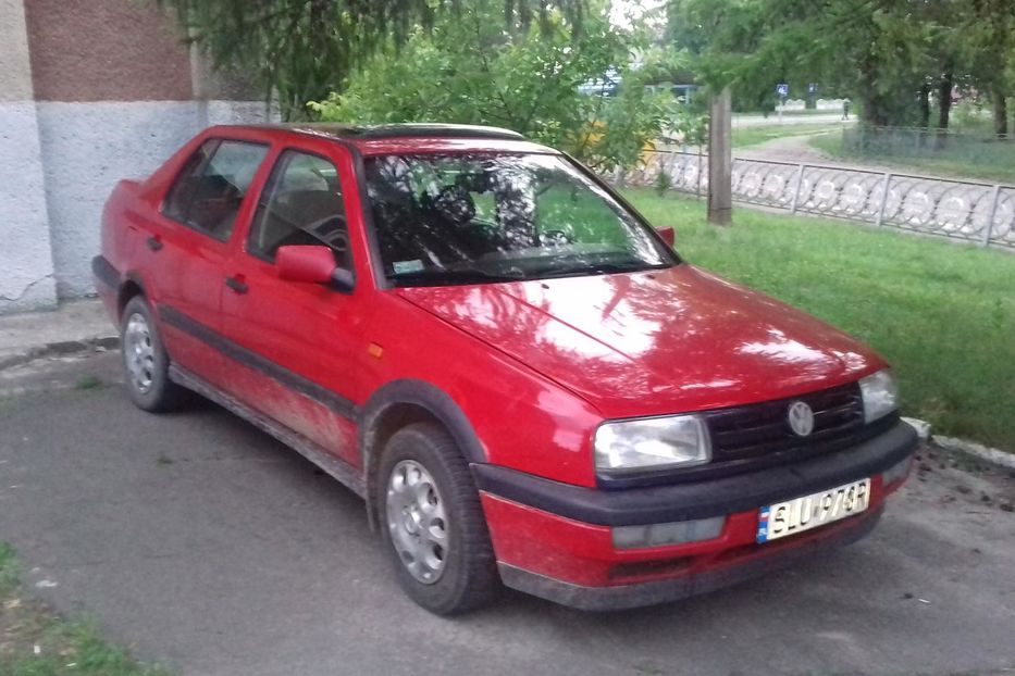 Продам Volkswagen Vento 1993 года в г. Острог, Ровенская область