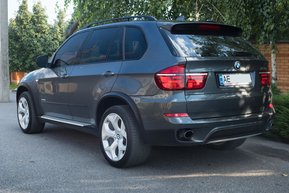 Продам BMW X5 35D Panorama 2011 года в Днепре