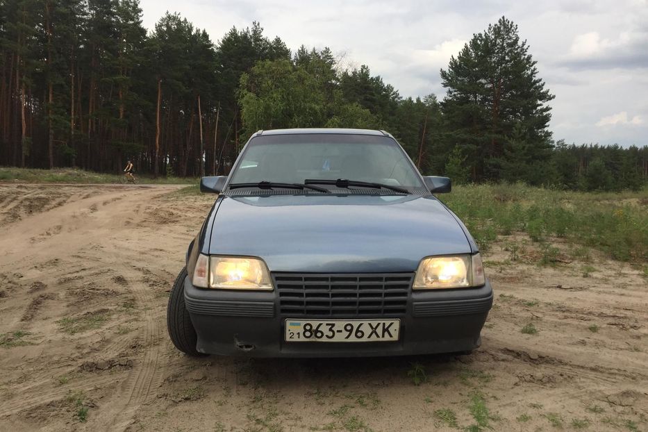 Продам Opel Kadett 1988 года в г. Балаклея, Харьковская область