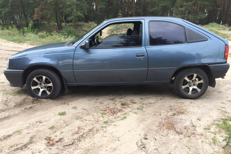 Продам Opel Kadett 1988 года в г. Балаклея, Харьковская область