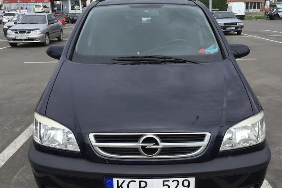 Продам Opel Zafira A 2003 года в Харькове