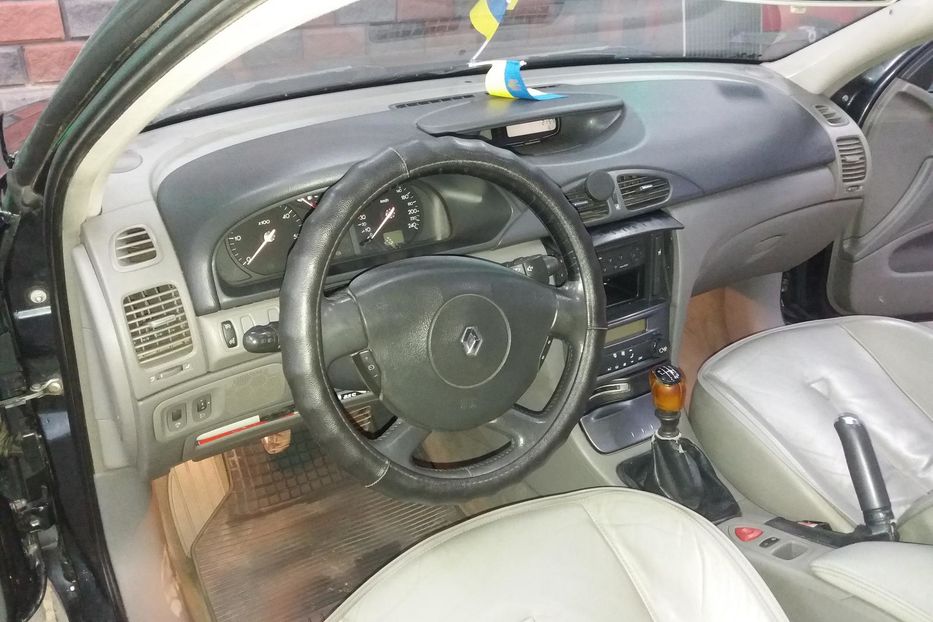 Продам Renault Laguna 6ти ступка 2002 года в Ровно