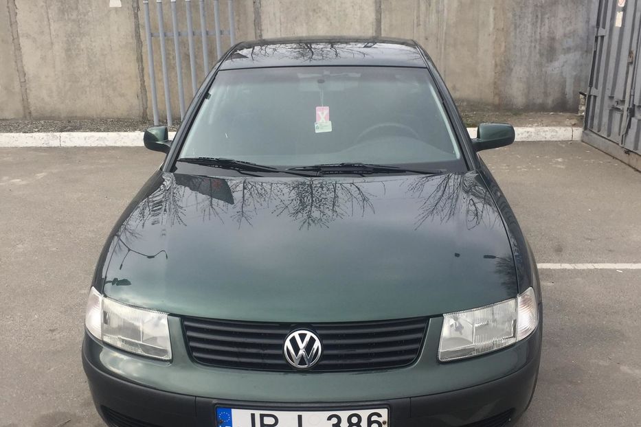 Продам Volkswagen Passat B5 2000 года в Киеве