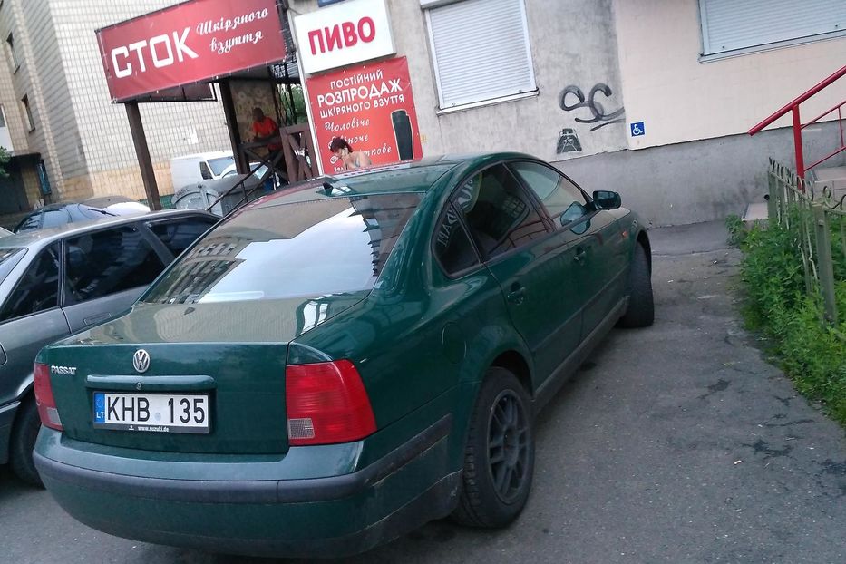 Продам Volkswagen Passat B5 1999 года в Киеве