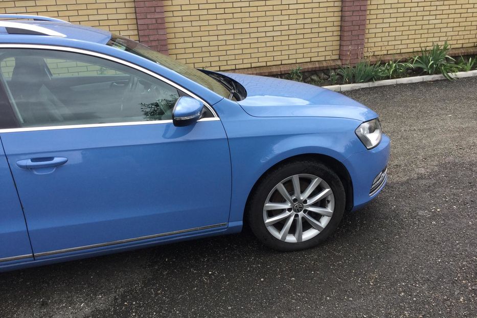 Продам Volkswagen Passat B7 2014 года в Киеве