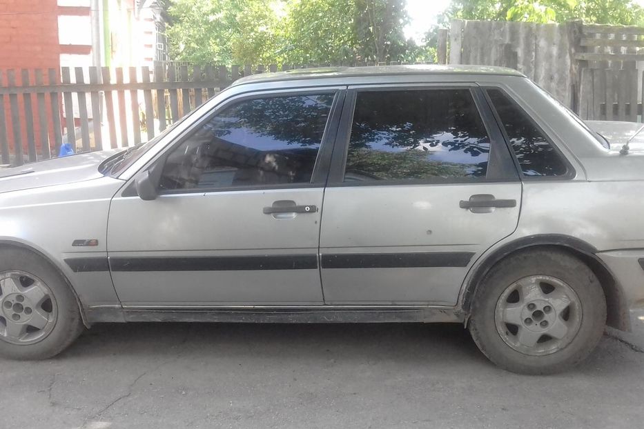 Продам Volvo 460 1990 года в Кропивницком