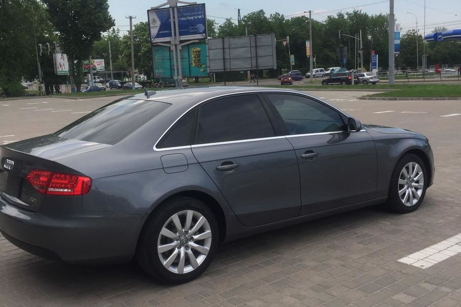 Продам Audi A4 2012 года в Львове