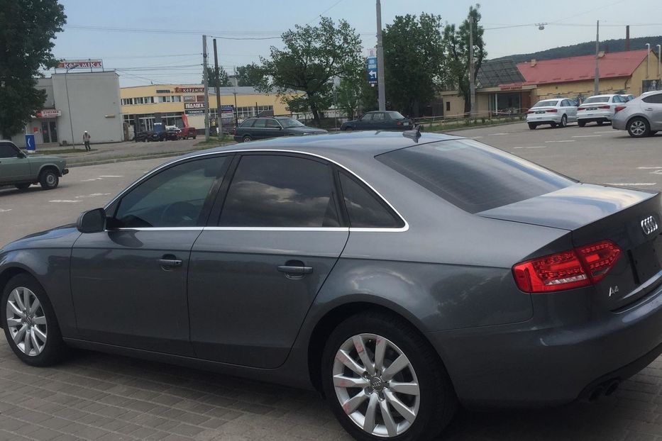 Продам Audi A4 2012 года в Львове