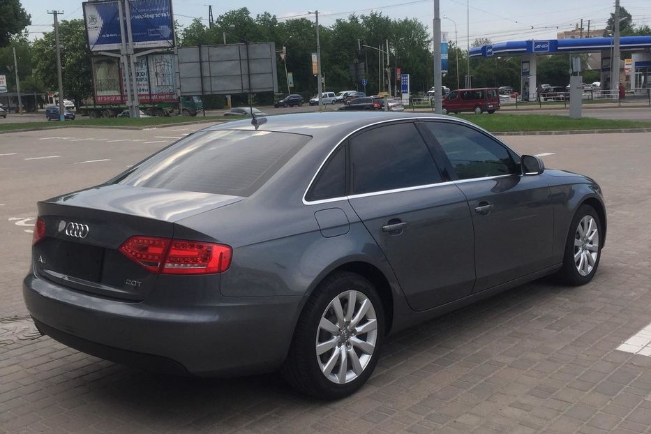 Продам Audi A4 2012 года в Львове