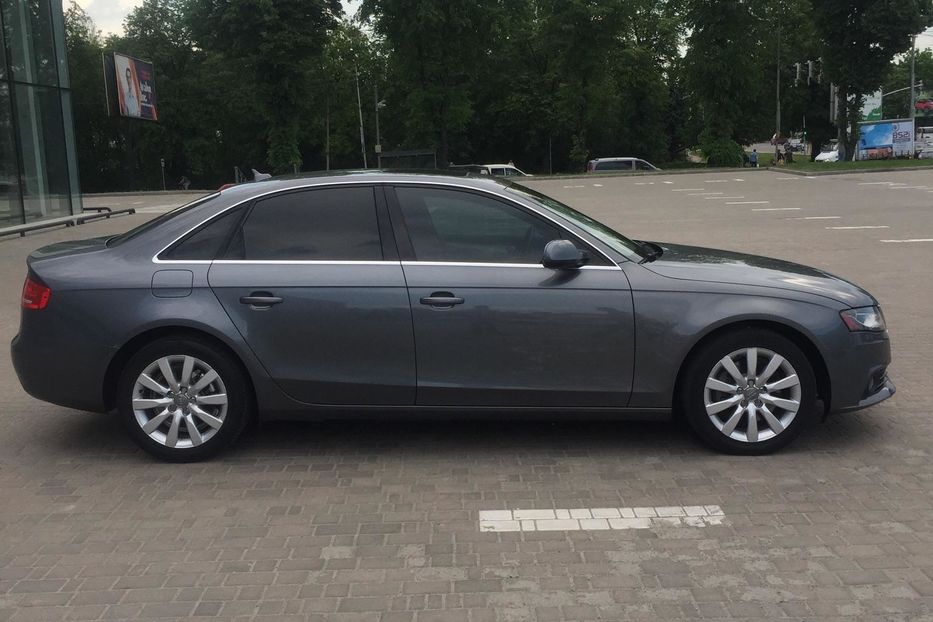 Продам Audi A4 2012 года в Львове