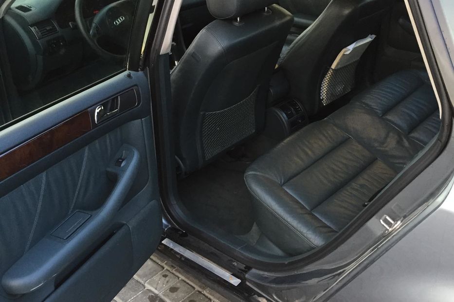 Продам Audi A6 2000 года в г. Измаил, Одесская область