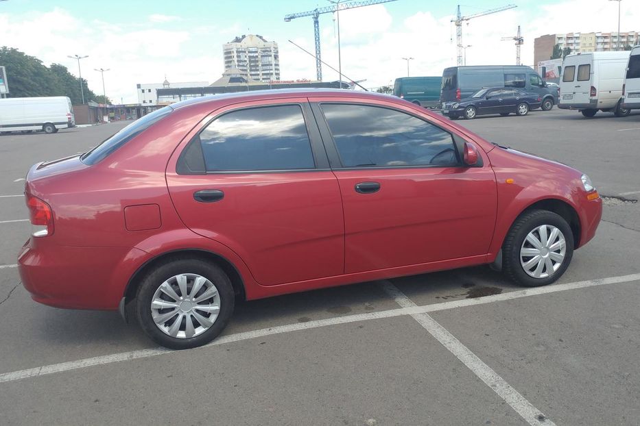 Продам Chevrolet Aveo 2005 года в Ровно