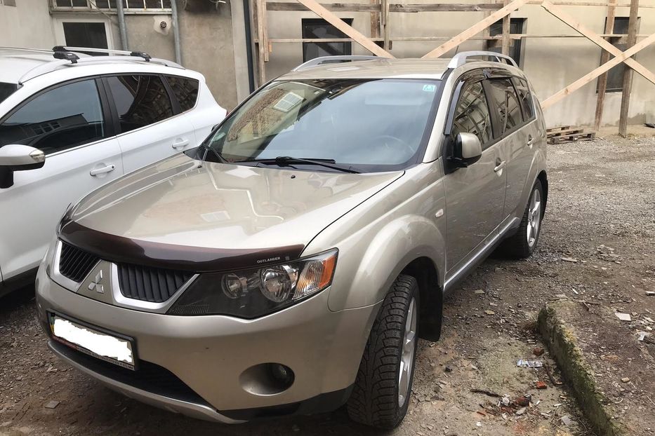 Продам Mitsubishi Outlander XL XL 2007 года в Ужгороде