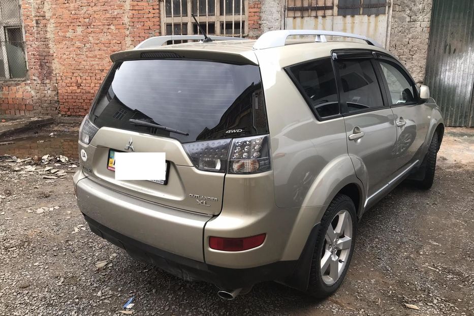 Продам Mitsubishi Outlander XL XL 2007 года в Ужгороде