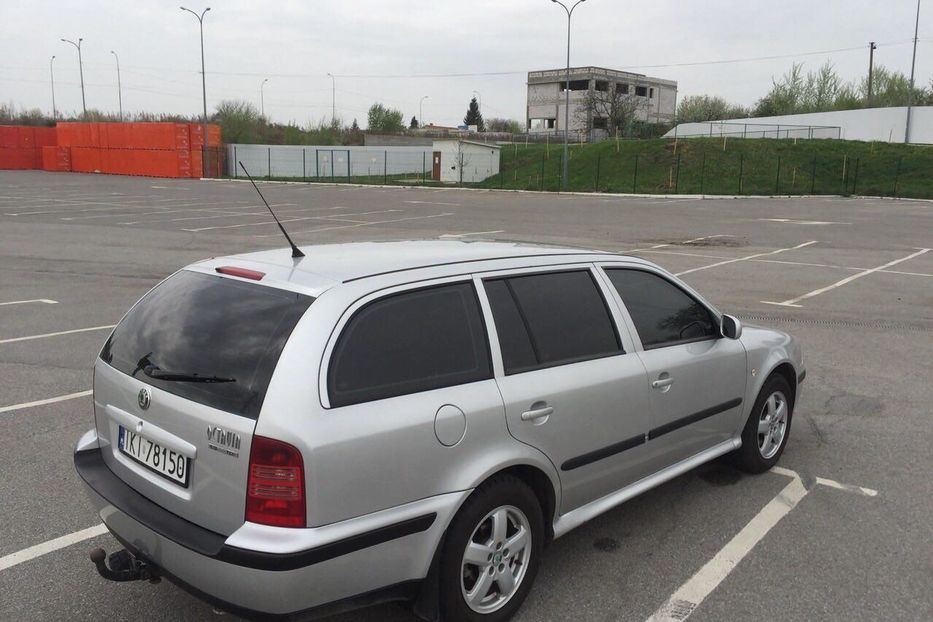 Продам Skoda Octavia Tour 2001 года в Харькове