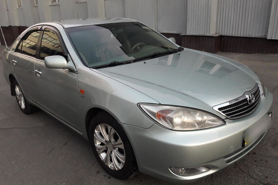 Продам Toyota Camry 2004 года в Киеве