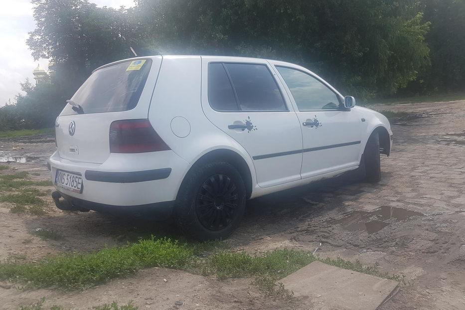 Продам Volkswagen Golf IV 1998 года в Киеве