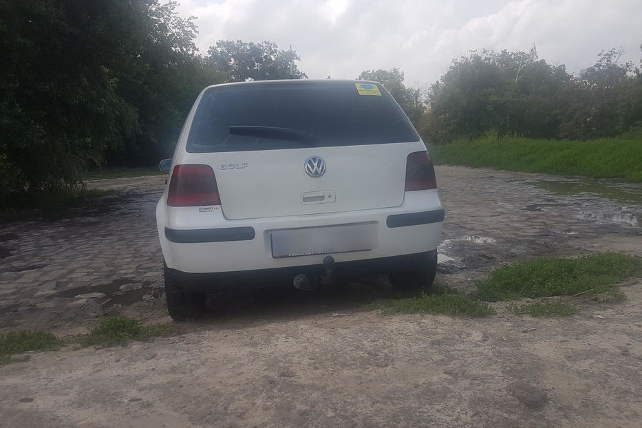 Продам Volkswagen Golf IV 1998 года в Киеве