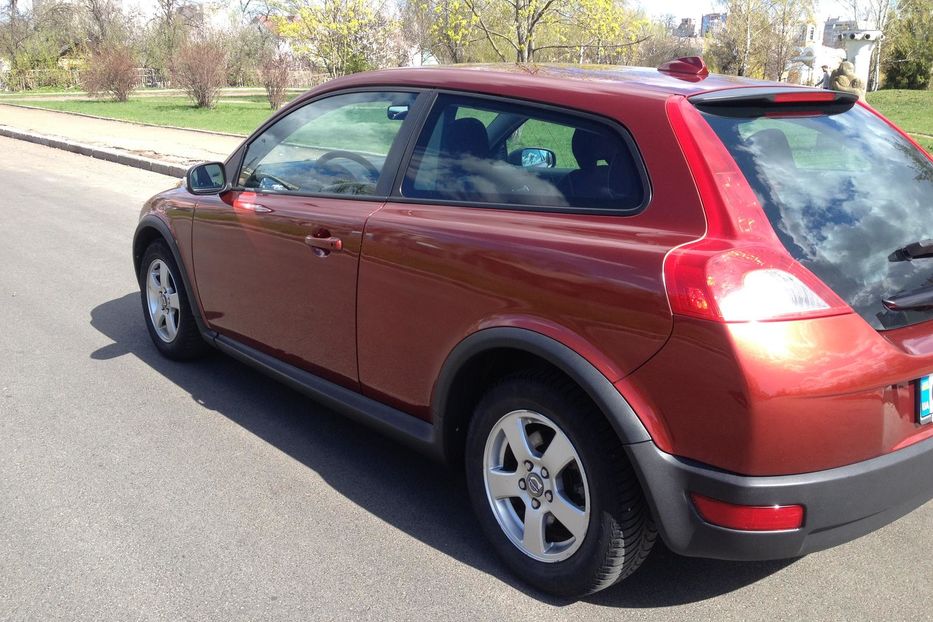 Продам Volvo C30 C30 i 16v 2008 года в Чернигове