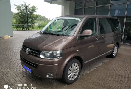 Продам Volkswagen Multivan 2010 года в Киеве