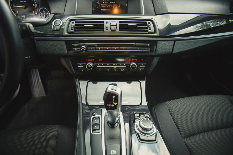 Продам BMW 518 2015 года в Львове