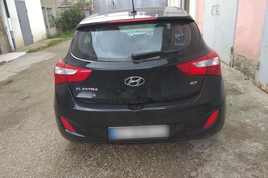 Продам Hyundai i30  Elantra GT 2013 года в Ивано-Франковске