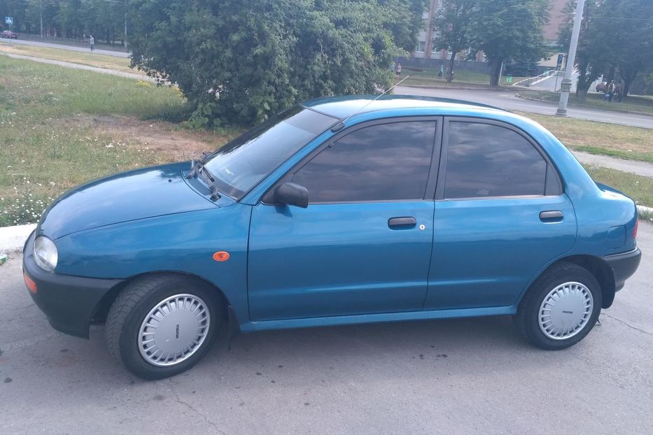 Продам Mazda 121 1993 года в Харькове